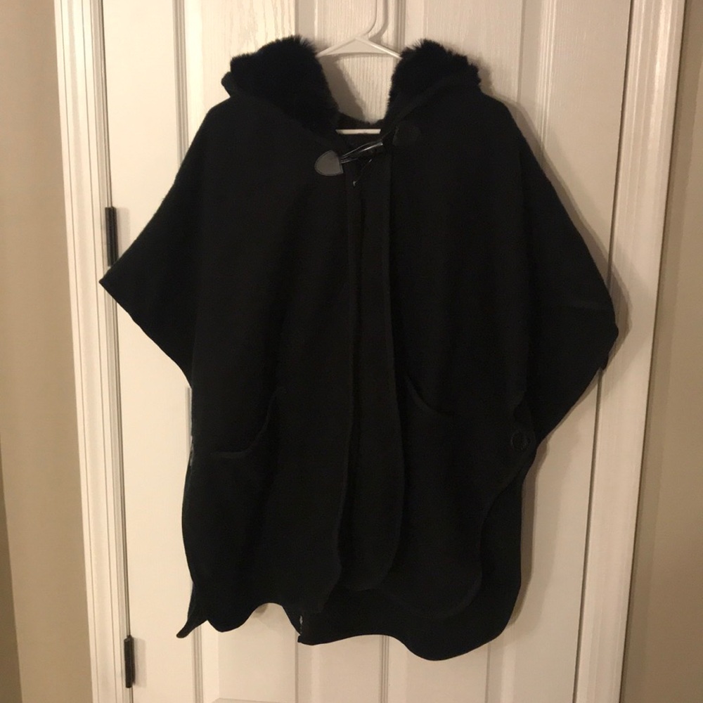 Steve Madden Poncho